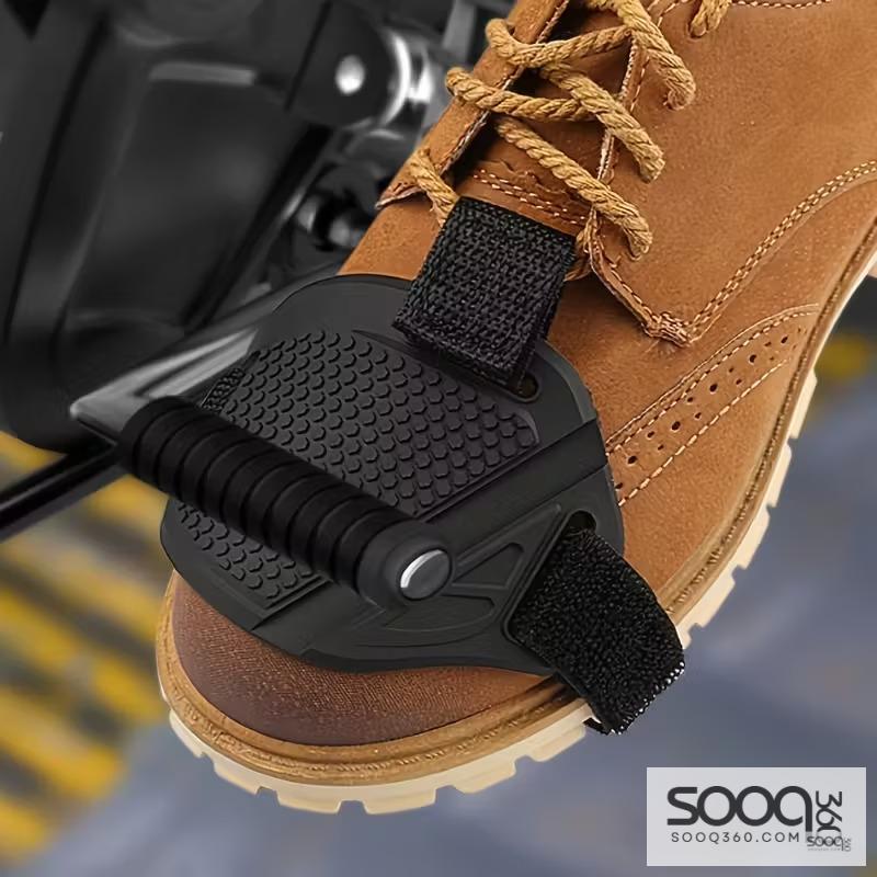 حماية للحذاء عند قيادة الدارجة النارية