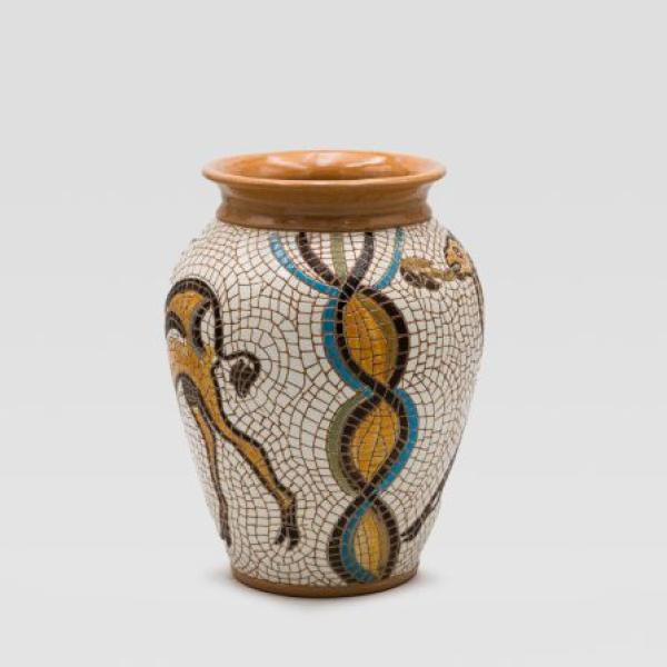 مزهرية مشغولات خزفية غزال