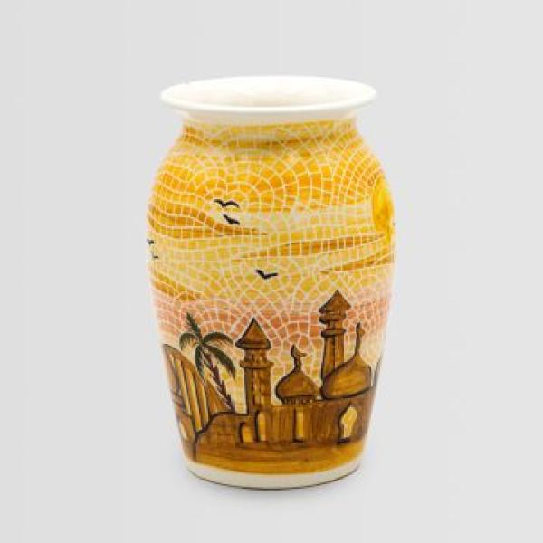 مزهرية مشغولات خزفية جامع