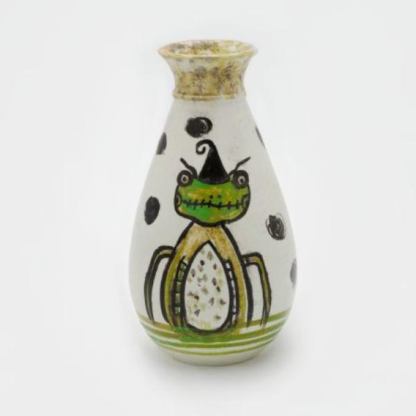 مزهرية مشغولات خزفية اون اجليز