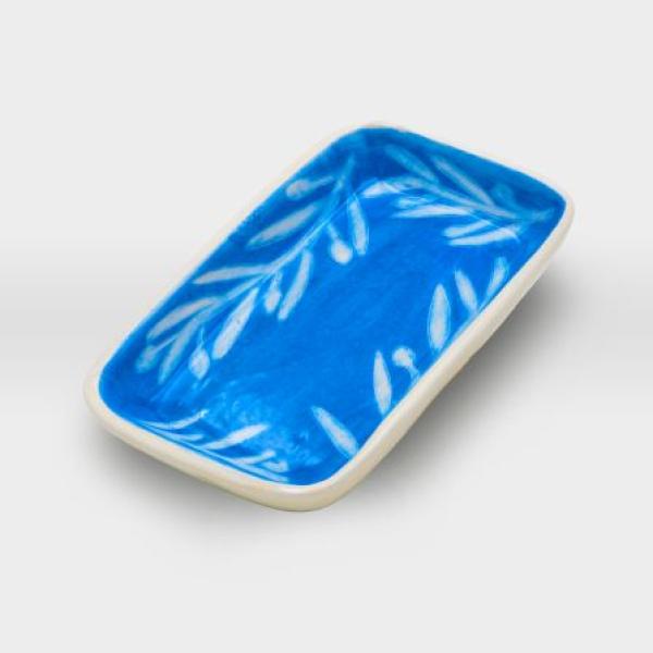 صحن مستطيل مشغولات خزفية زخارف