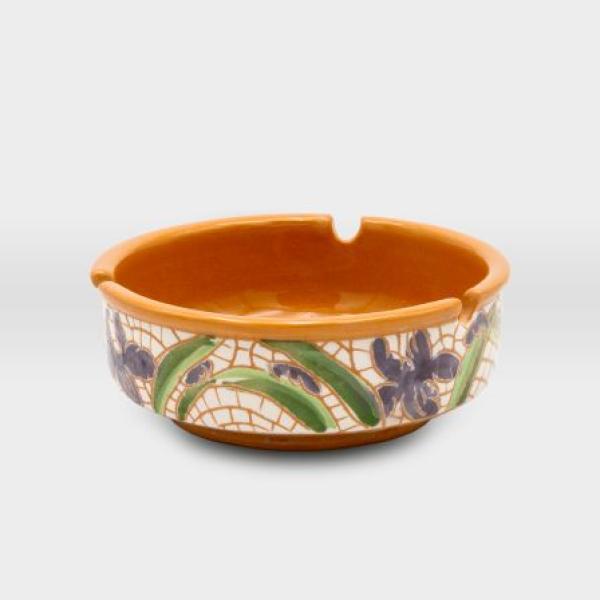 متكه مشغولات خزفية سوسنة