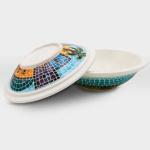 صحون مشغولات خزفية قرية