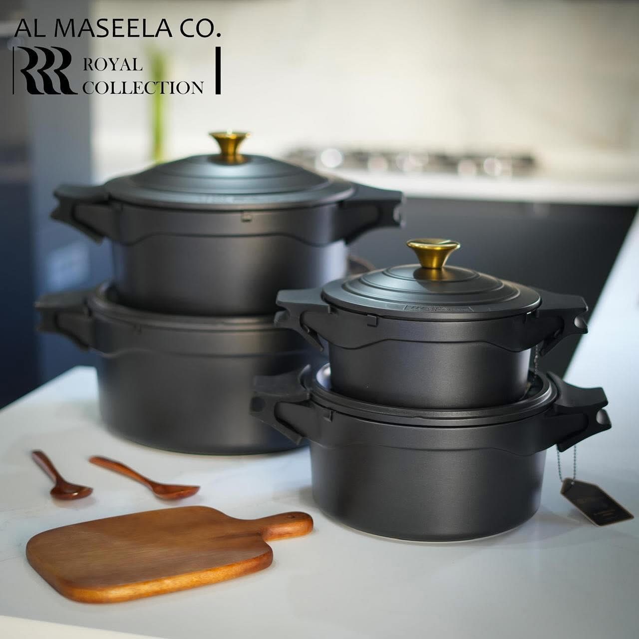 طقم قدور جرانيت ملكي من Royal Collection