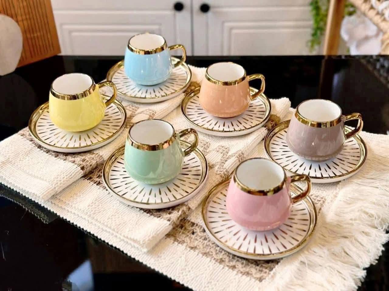 طقم فناجين قهوة سيراميك بألوان الباستيل والحواف الذهبية