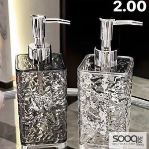 موزع الصابون السائل بتصميمه الكريستالي