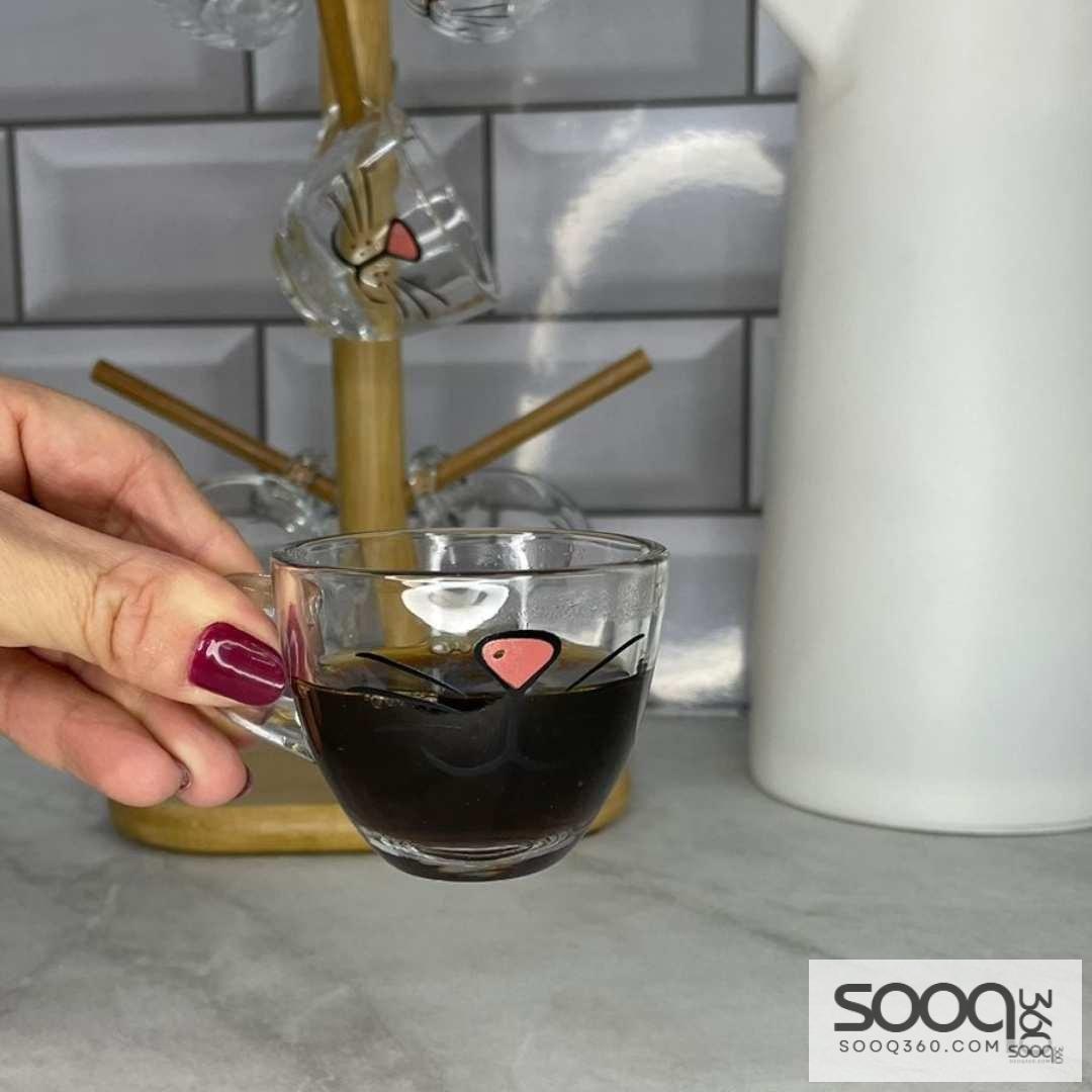 فناجين قهوة بشكل مميز