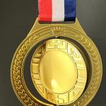 ميدالية فوز بتصميم مميز
