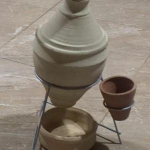 قله ماء حجم 4.5 لتر ونص