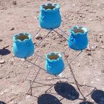 ستاند مع قواوير لزراعة