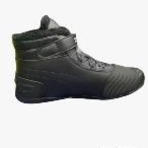 حذاء دراجة نارية