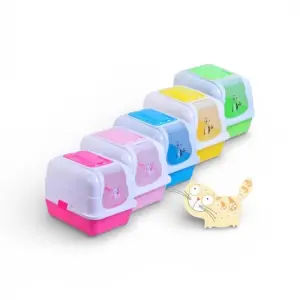 صندوق رمل القطط المغلق