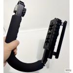 حامل للكاميرا او الهاتف على شكل U - ويمكن ثبيت عليه المايك والإضاءة